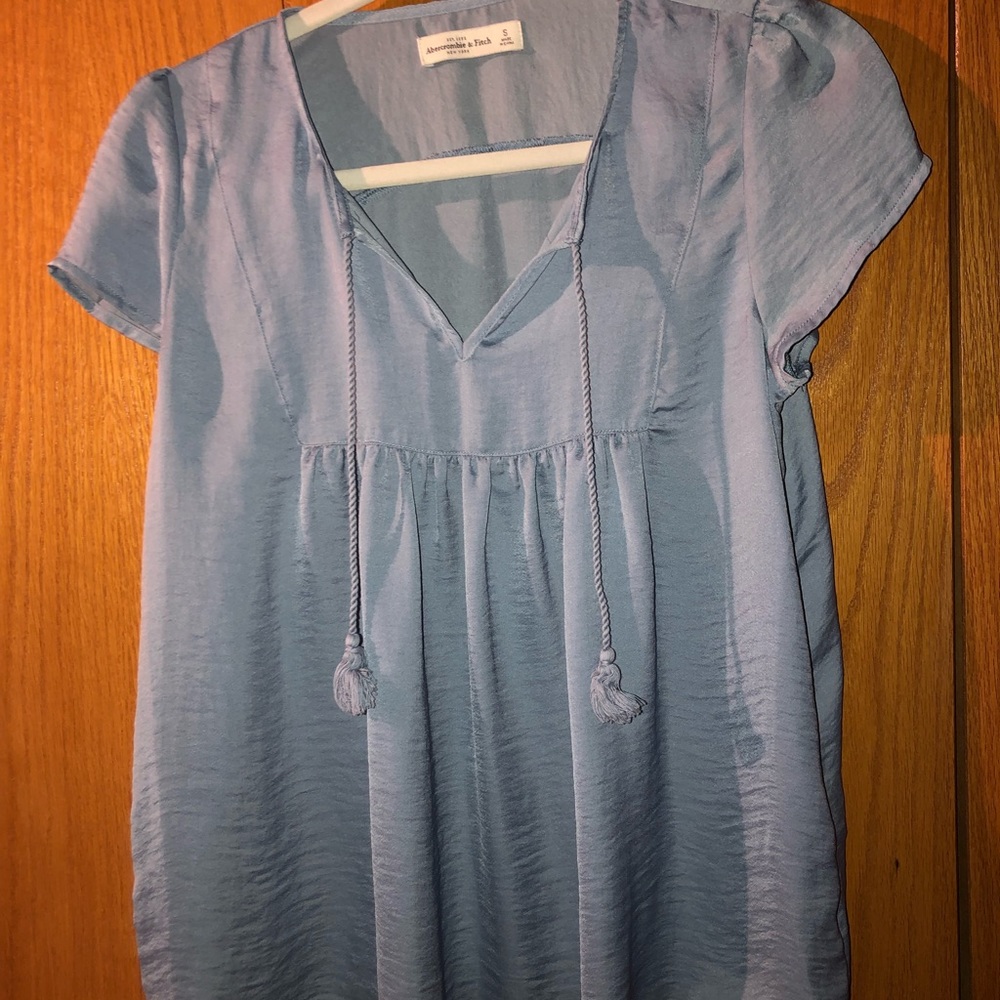 Abercrombie and Fitch blue top